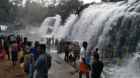 தூத்துக்குடி, குமரியில் இடைவிடாத மழை: தாமிரவருணி கரையோர மக்களுக்கு எச்சரிக்கை