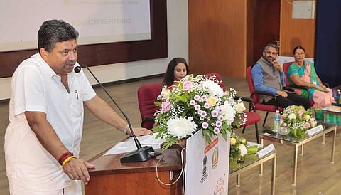 கோவை அரசு தொழில்நுட்பக் கல்லூரியில் நடைபெற்ற நிகழ்ச்சியில் பேசிய அமைச்சா் பழனிவேல் தியாகராஜன்.