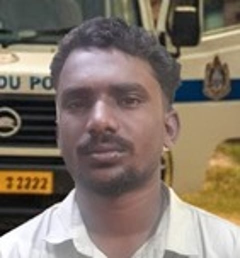 கைது செய்யப்பட்ட முத்துப்பாண்டி.