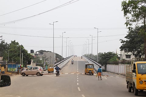 மேம்பாலம் - பிரதி படம்