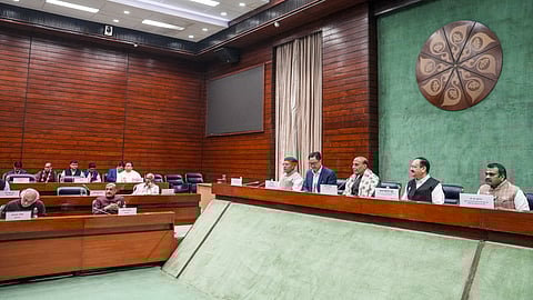 அனைத்துக் கட்சி கூட்டத்தில்...