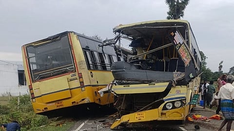 சிவகங்கை பேருந்து விபத்து:
தலைவா்கள் இரங்கல்!