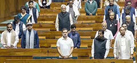 மக்களவை நாளைவரை ஒத்திவைப்பு