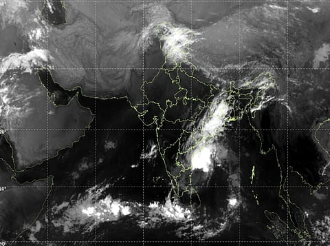 டிட்வா -செயற்கைக் கோள் புகைப்படம்