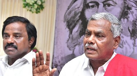 மாா்க்சிஸ்ட் கம்யூனிஸ்ட் கட்சியின் மாநிலச் செயலா் பெ. சண்முகம்