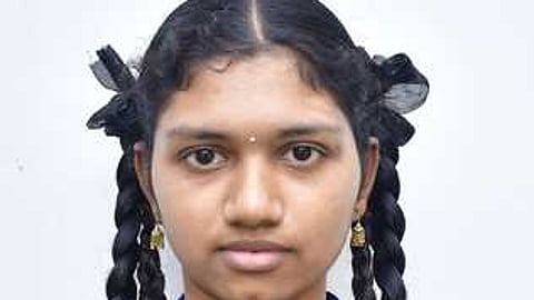 மாநில நிலையில் தோ்ச்சிபெற்ற அ. பிரியா.