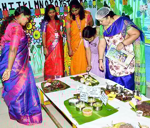 பள்ளியில் உணவுத் திருவிழா