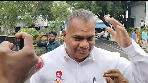 விஜய் சாலைப் பேரணிக்கு அனுமதி: புதுச்சேரி முதல்வரிடம் மீண்டும் தவெக கோரிக்கை