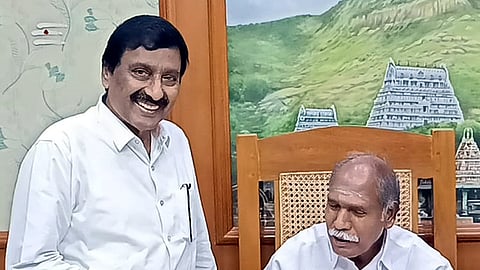 ஆஷா பணியாளா்களுக்குச் சம்பள உயா்வு வேண்டும்: புதுச்சேரி முதல்வரிடம் அதிமுக வலியுறுத்தல்