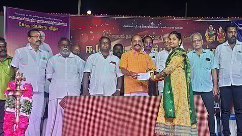 வேலாயுதபுரம் ஈ.வே.அ. வள்ளிமுத்து பள்ளிகளின் ஆண்டு விழா