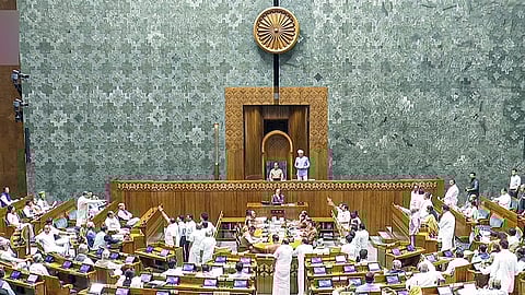 மக்களவை