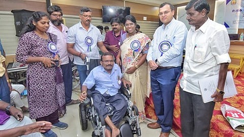 ‘மாற்றுத்திறனாளிகளுக்கு தன்னம்பிக்கை தேவை’