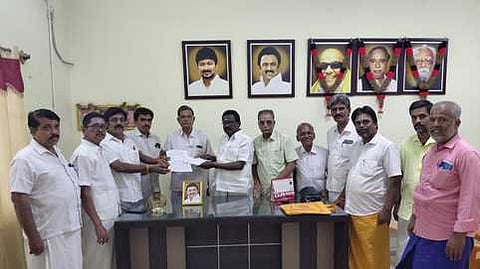 பரமக்குடி சரக கைத்தறி உதவி இயக்குநரை மாற்றக் கோரிக்கை