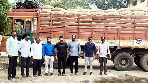 தருமபுரியில் 30 டன் ரேஷன் அரிசி கடத்தியவா் கைது