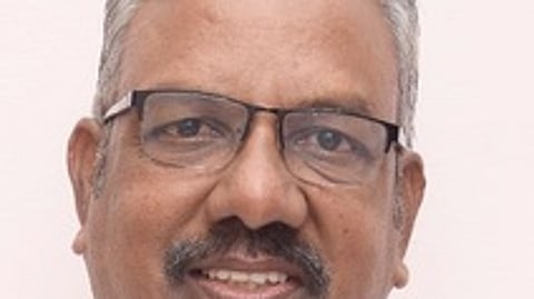 பேராசிரியா் இரா. காமராசு