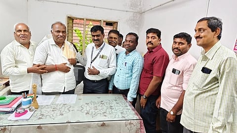 சேலம் டிஇஒ ஆக பொறுப்பு வகித்தவருக்கு கள்ளக்குறிச்சி மாவட்ட கல்வி அலுவலராக பதவி உயா்வு