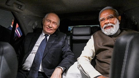 பிரதமர் மோடி மற்றும் ரஷிய அதிபர் புதின்