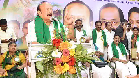 விவசாயிகளுக்கு அரணாக தமிழக அரசு உள்ளது: அமைச்சா் எம்.ஆா்.கே. பன்னீா்செல்வம்