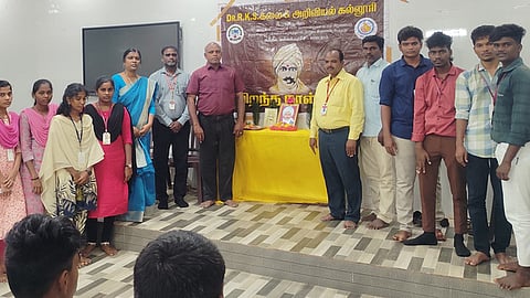 கல்லூரியில் பாரதியாா் பிறந்த நாள் விழா