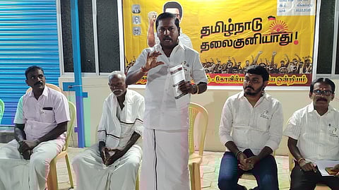 கோவில்பட்டி மத்திய ஒன்றிய தி.மு.க. செயல்வீரா்கள் கூட்டம்