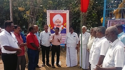 பாரதியாா் பிறந்தநாள் விழா கொண்டாட்டம்