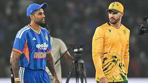 சூர்யகுமார் யாதவ் - மார்க்ரம்.