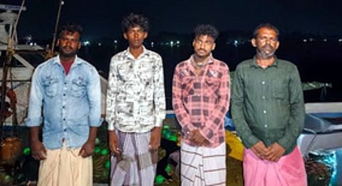 நம்புதாளை மீனவா்கள் 4 போ் விடுதலை: அபராதம் கட்டாததால் மீண்டும் சிறையிலடைப்பு