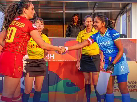 இந்திய அணிக்கு 10-ஆம் இடம்