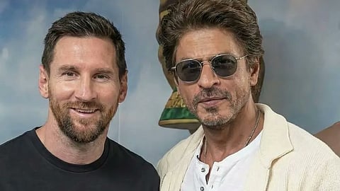 கால்பந்து வீரர் மெஸ்ஸியுடன் நடிகர் ஷாருக்கான்