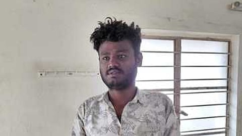 குண்டா் தடுப்புச் சட்டத்தின் கீழ் கைது செய்யப்பட்ட அலெக்ஸ்பாண்டியன்.