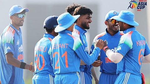 ஆசிய கோப்பை யு-19: பாகிஸ்தானை வீழ்த்தி இந்தியா அபார வெற்றி!