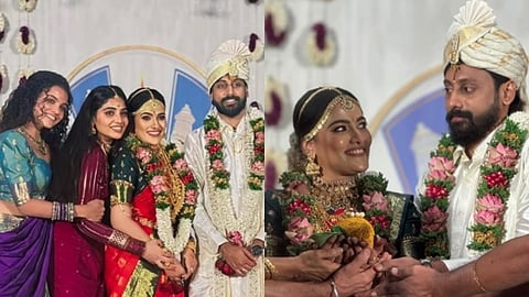 தோழிகளுடன் திருமண நிகழ்வில்...