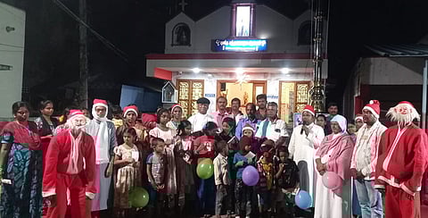 புனித சந்தனமாதா ஆலயத்தில்
கிறிஸ்துமஸ் விழா