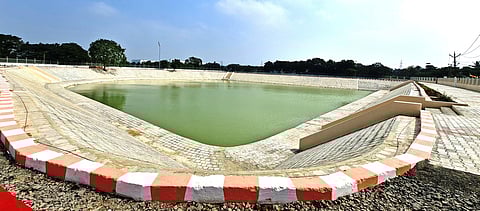 ரூ.2.63 கோடியில் தாமரைக் குளங்கள் சீரமைப்பு