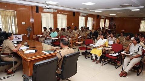 எஸ்.பி. அலுவலகத்தில் குற்றத் தடுப்பு கலந்தாய்வு கூட்டம்