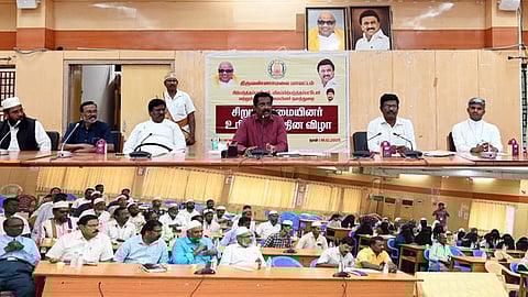 டாம்கோ மூலம் சிறுபான்மையினருக்கு ரூ.1,622 லட்சத்தில் கடன் அளிப்பு: திருவண்ணாமலை ஆட்சியா்