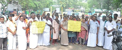 செங்கல் சூளையை மூடக் கோரி ஆா்ப்பாட்டம்