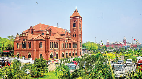 வியக்க வைக்கும் சரித்திரங்கள்...