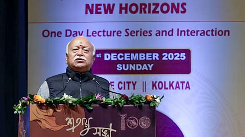 இந்தியா ஒரு ஹிந்து நாடு! - ஆா்எஸ்எஸ் தலைவா் மோகன் பாகவத்