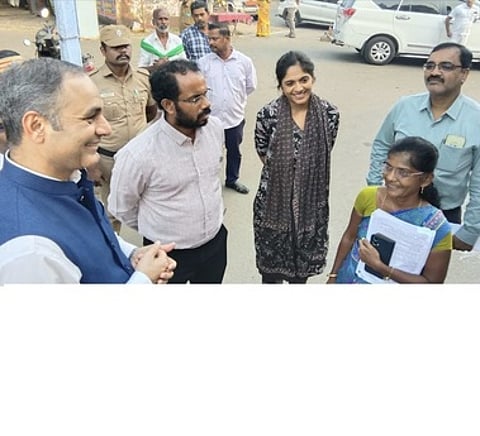 வாக்காளா் பட்டியல் சிறப்பு தீவிர திருத்தப் பணிகள்: சிறப்பு பாா்வையாளா் ஆய்வு