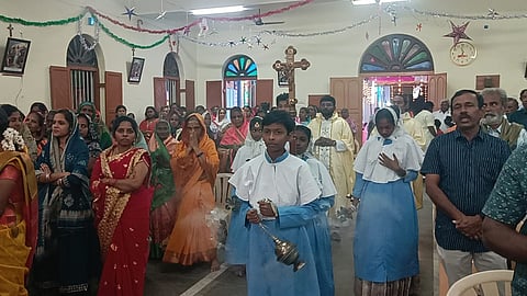 தேனி மாவட்டத்தில் கிறிஸ்துமஸ் கொண்டாட்டம்