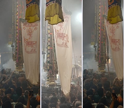 ஸ்ரீநடராஜர் கோயிலில் உற்சவ ஆச்சாரியார் கே.சிவாநாத் தீட்சிதரால் ஏற்றப்பட்ட ரிஷபக் கொடி