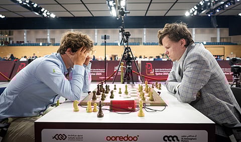 காா்ல்சனுடன், குகேஷ், எரிகைசி கூட்டு முன்னிலை