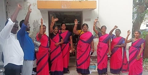 அங்கன்வாடி ஊழியா்கள் ஆா்ப்பாட்டம்