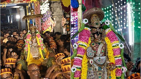 பரமபதவாசல் வழியாக கடந்து சென்று பிரவேசித்த நம்பெருமாள்.