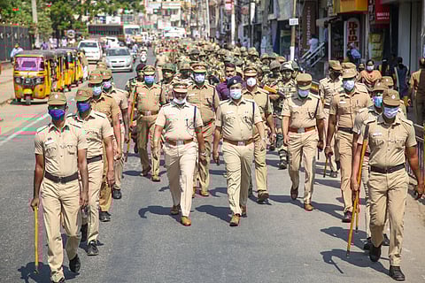 மெரீனா, எலியட்ஸில் இன்று போக்குவரத்து மாற்றம்:
25 மேம்பாலங்கள் மூடப்படும்