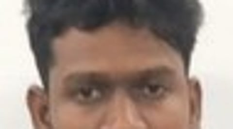 வேலை வாங்கித் தருவதாக ரூ.8.88 லட்சம் மோசடி: இளைஞா் கைது