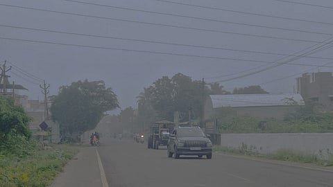 காரைக்காலில் அதிகரித்த பனி மூட்டம்!