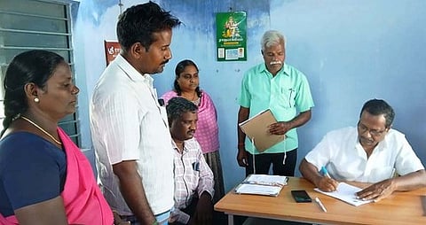 வாக்காளா் பட்டியலில் விடுபட்ட வாக்காளா்களிடம் விசாரணை!