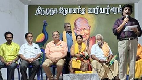 நிகழ்ச்சியில் பேசிய கே.எம்.ஜி. கல்லூரிச் செயலா் கே.எம்.ஜி.ராஜேந்திரன்.